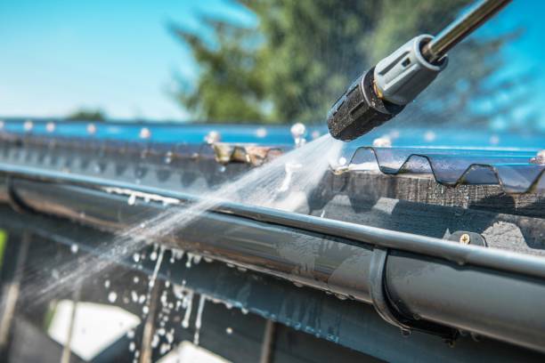Best Deck Pressure Washing  in Holtville, CA